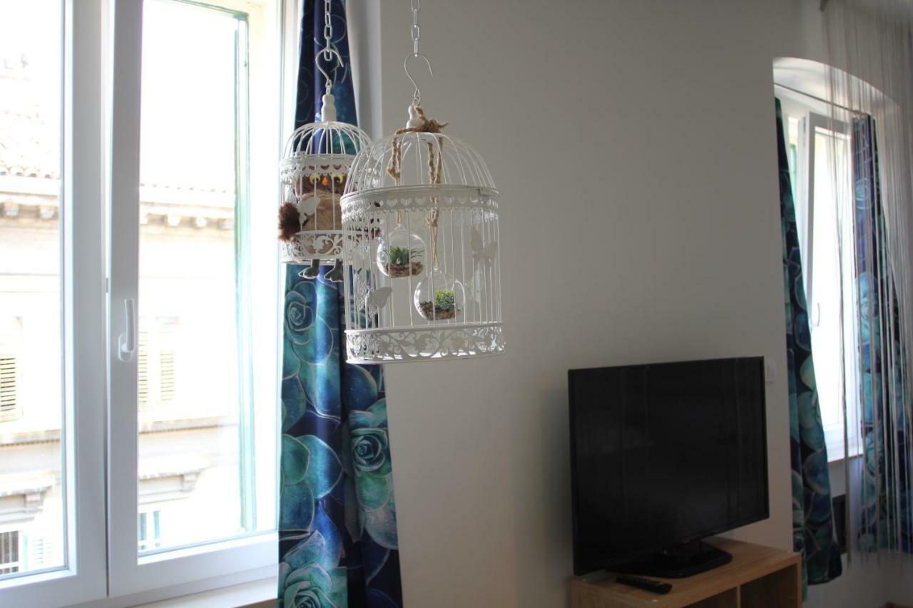 Cozy Apartment In Center Of Rijeka Bagian luar foto