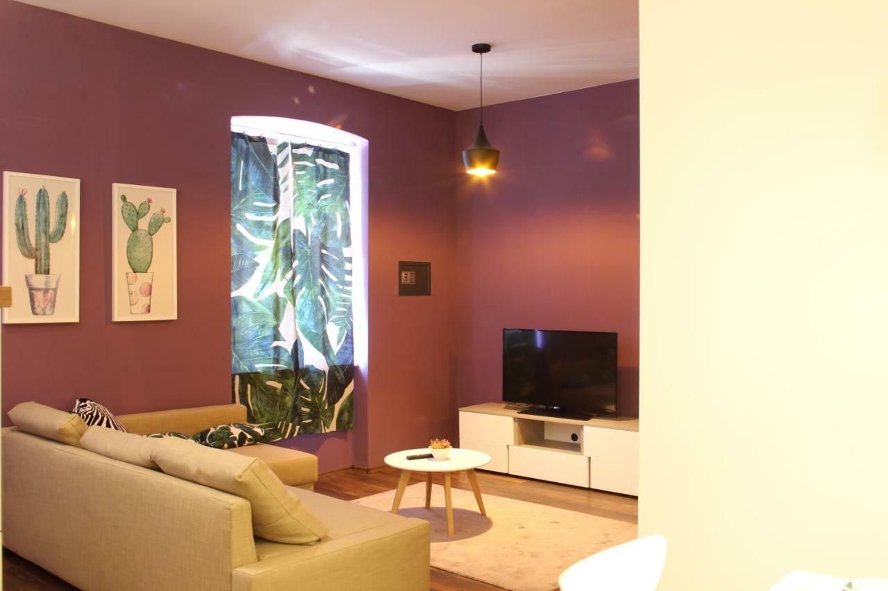Cozy Apartment In Center Of Rijeka Bagian luar foto