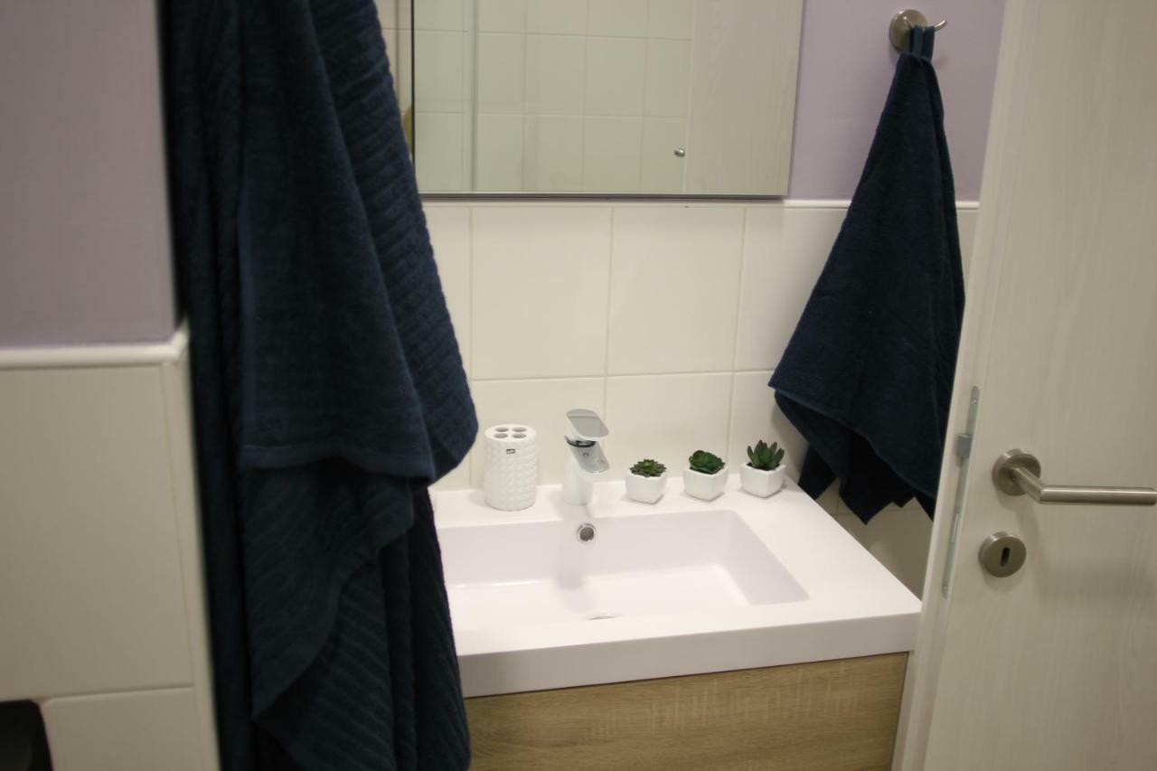 Cozy Apartment In Center Of Rijeka Bagian luar foto